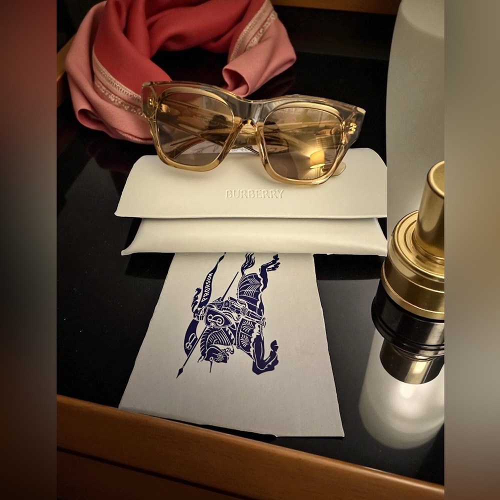 Burberry Square Champagne Sunglasses with Mirror Lens BE 4424 40625A - Picture 4 of 9